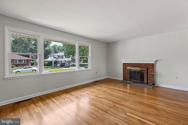 1909 BRANT RD, Wilmington, DE 19810