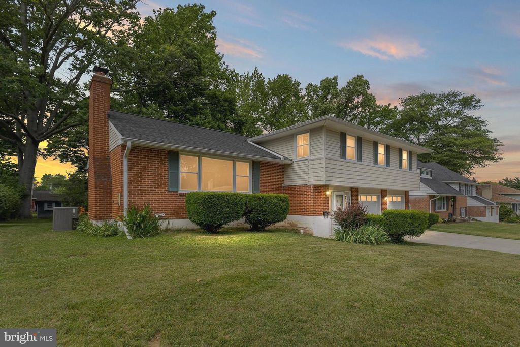1909 BRANT RD, Wilmington, DE 19810
