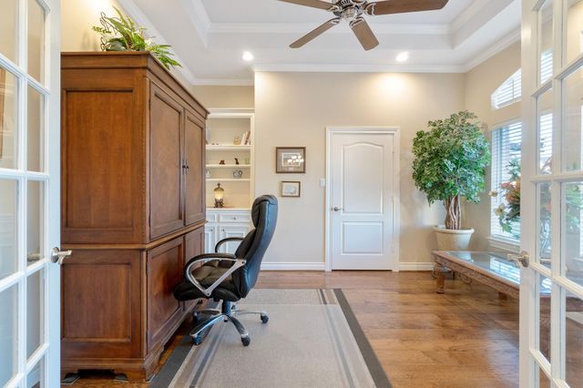 26 Englewood Court, Montgomery, TX 77356