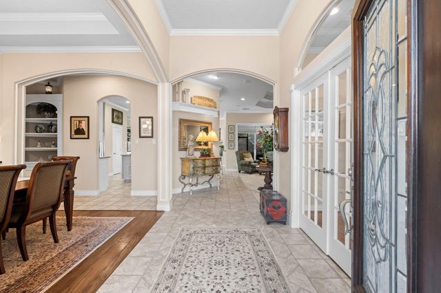 26 Englewood Court, Montgomery, TX 77356
