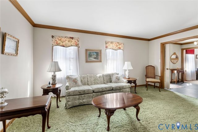 4300 Hoof Cir, North Chesterfield, VA 23234