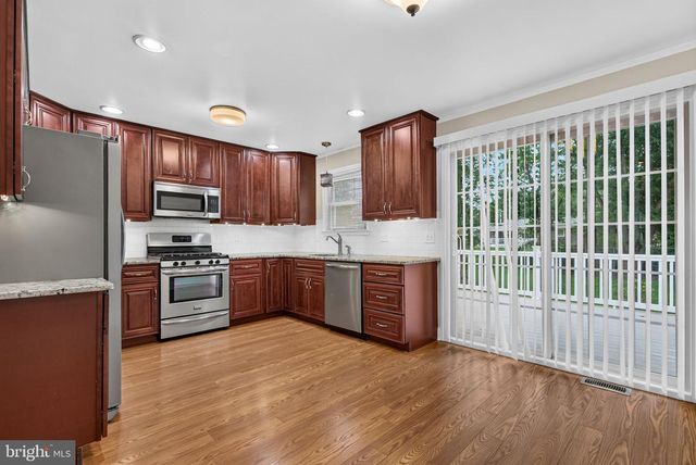 26 ABINGTON, Marlton, NJ 08053
