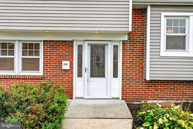 26 ABINGTON, Marlton, NJ 08053