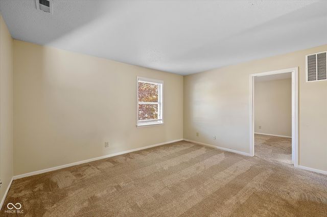 5557 Floating Leaf Drive, Indianapolis, IN 46237