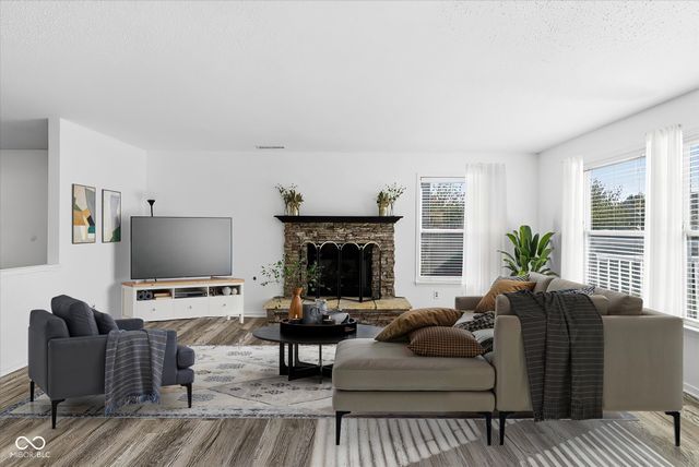 5557 Floating Leaf Drive, Indianapolis, IN 46237