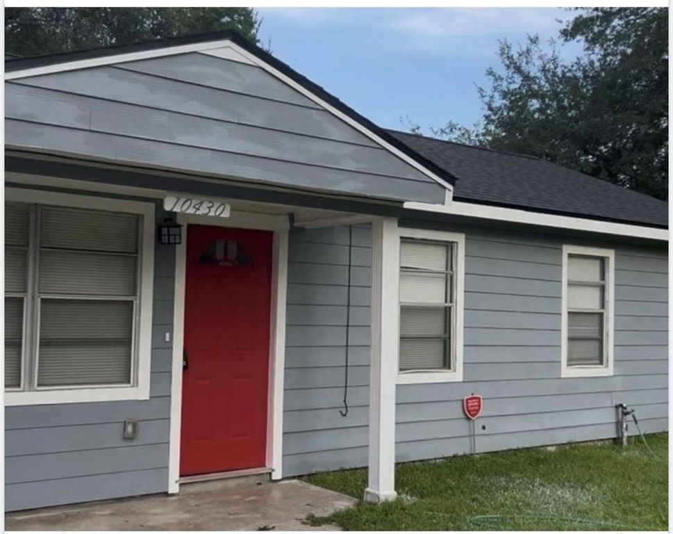 10430 Wicklowe Street, Houston, TX 77016