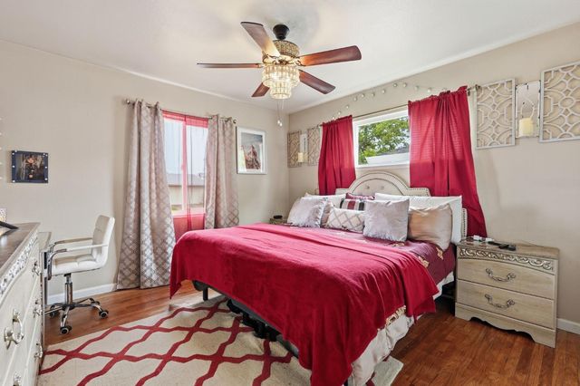 7112 Delhaven Way, North Highlands, CA 95660