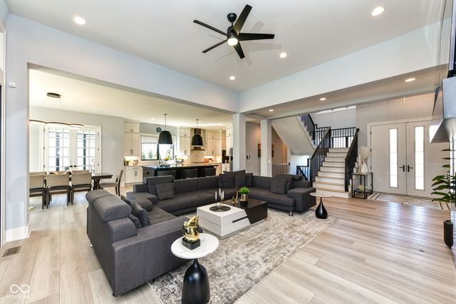 3973 Club Ridge Estates, Zionsville, IN 46077