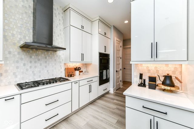 3973 Club Ridge Estates, Zionsville, IN 46077