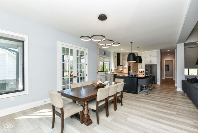 3973 Club Ridge Estates, Zionsville, IN 46077