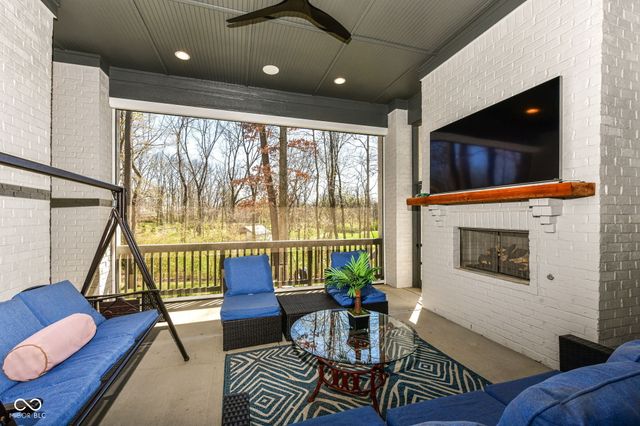 3973 Club Ridge Estates, Zionsville, IN 46077