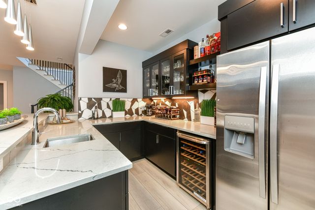 3973 Club Ridge Estates, Zionsville, IN 46077