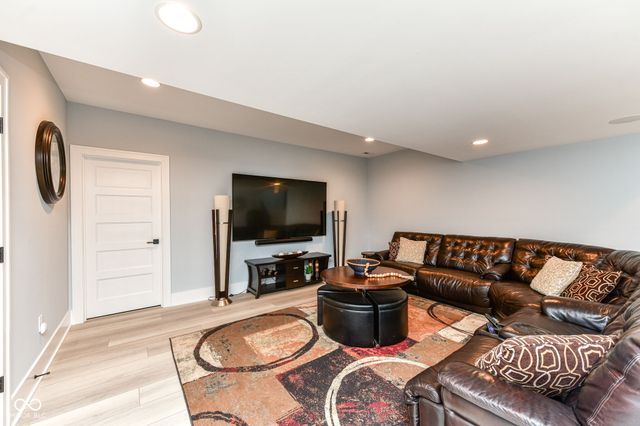 3973 Club Ridge Estates, Zionsville, IN 46077