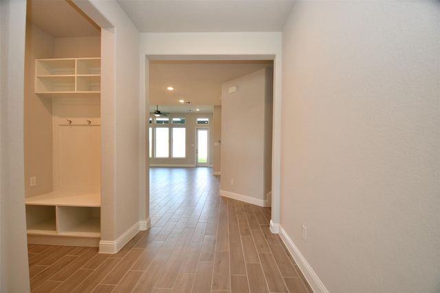 19722 Dwight Eisenhower, Cypress, TX 77433