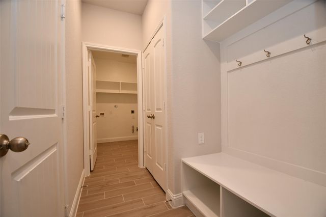 19722 Dwight Eisenhower, Cypress, TX 77433