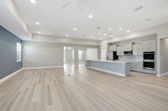 9667 PANTERA LOOP, Weeki Wachee, FL 34613