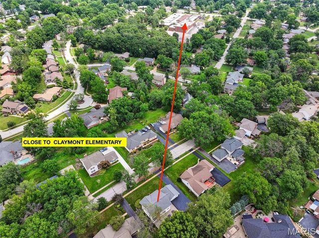 538 Kenilworth Lane, Ballwin, MO 63011