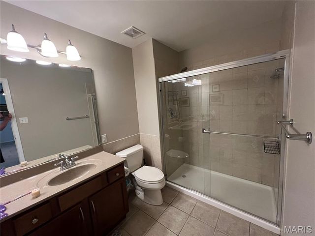 538 Kenilworth Lane, Ballwin, MO 63011