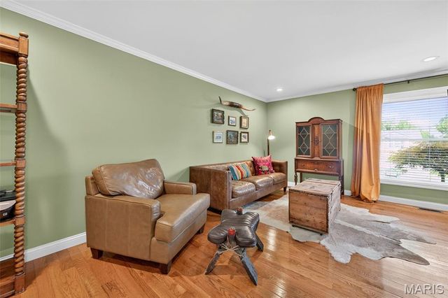 538 Kenilworth Lane, Ballwin, MO 63011
