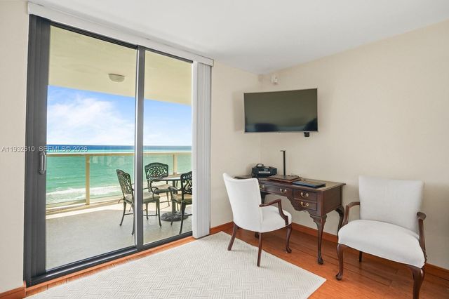 6423 Collins Avenue 1005, Miami Beach, FL 33141