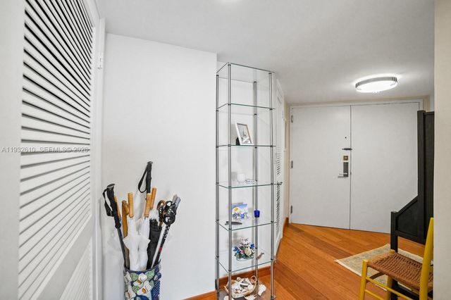 6423 Collins Avenue 1005, Miami Beach, FL 33141