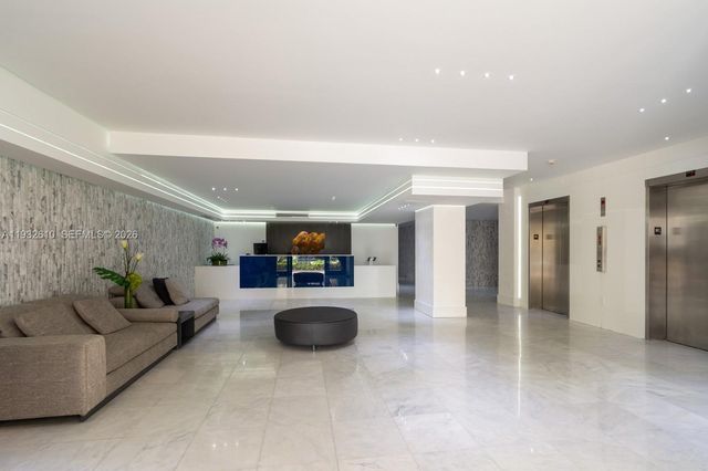 6423 Collins Avenue 1005, Miami Beach, FL 33141