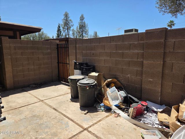 1823 E Kirkland Lane A, Tempe, AZ 85281