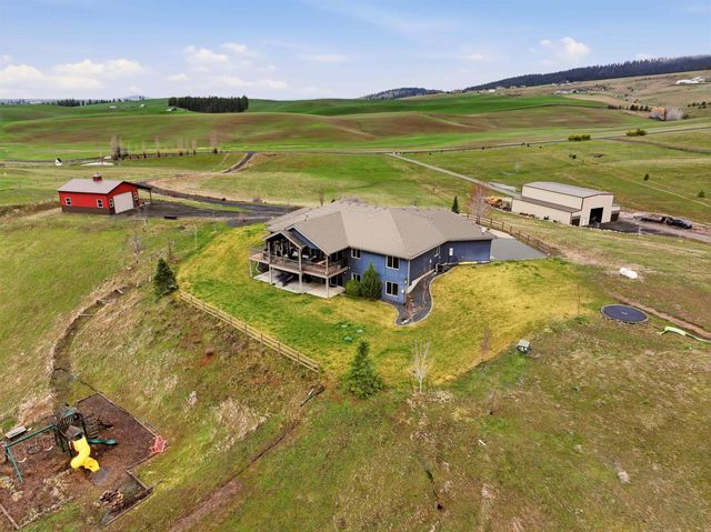 10909 S BRUNA Rd, Valleyford, WA 99036