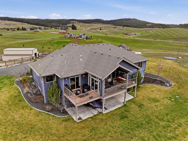 10909 S BRUNA Rd, Valleyford, WA 99036