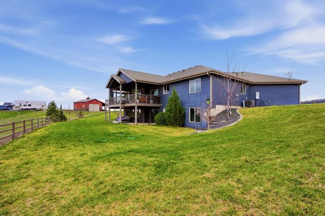 10909 S BRUNA Rd, Valleyford, WA 99036