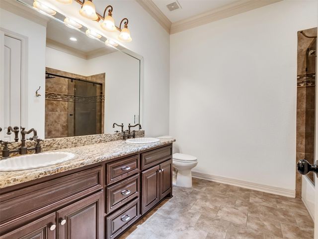 10137 Crown Ranch Boulevard, Montgomery, TX 77316