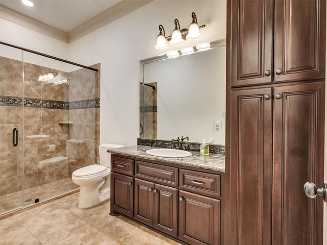 10137 Crown Ranch Boulevard, Montgomery, TX 77316