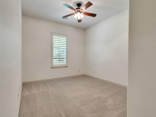 10137 Crown Ranch Boulevard, Montgomery, TX 77316