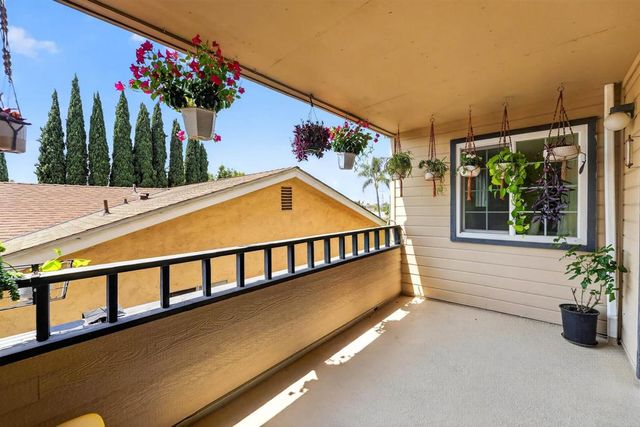 680 Grand Avenue 204, Long Beach, CA 90814