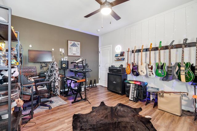 151 N FM 2381, Bushland, TX 79124