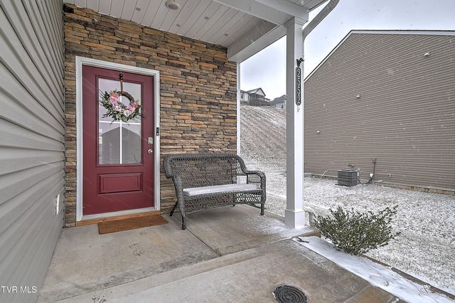 2552 Bridgeforth Crossing, Kingsport, TN 37664