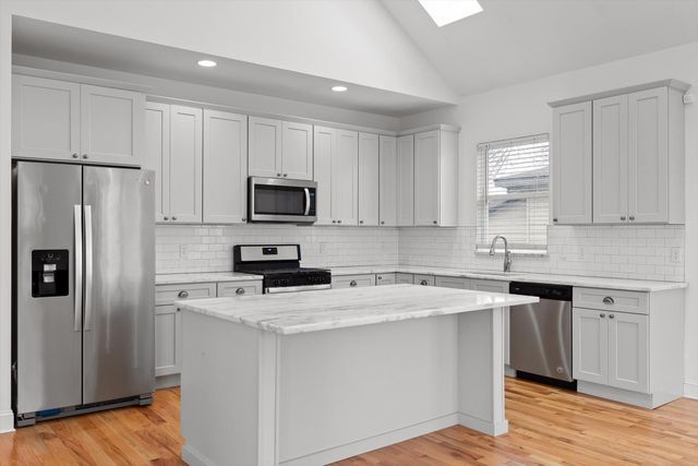 1610 E 12th Street, Chattanooga, TN 37404