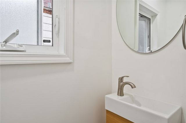 114 S 16th St, South Side, PA 15203