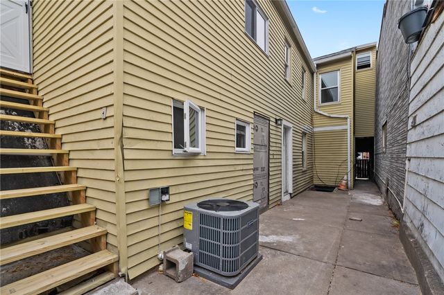 114 S 16th St, South Side, PA 15203