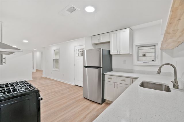 114 S 16th St, South Side, PA 15203