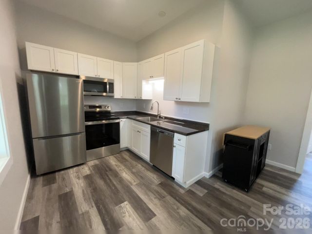 6270 Nc 16 Highway N, Conover, NC 28613