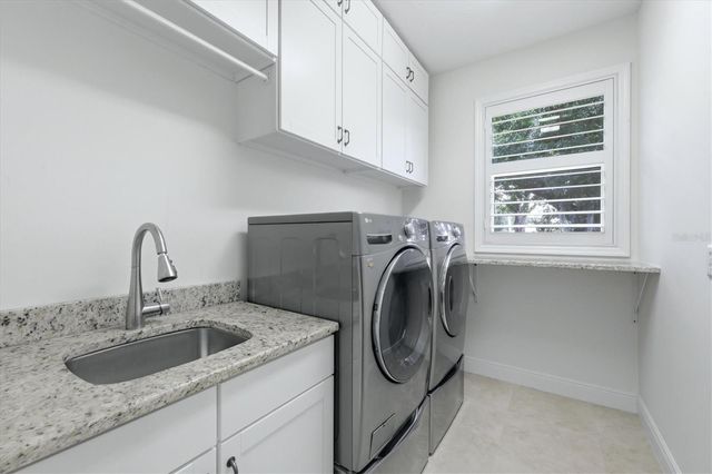 7501 EATON COURT, University Park, FL 34201