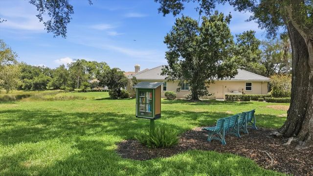 7501 EATON COURT, University Park, FL 34201