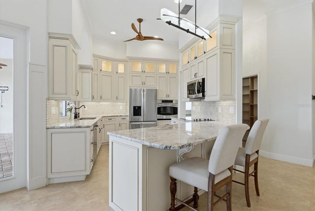 7501 EATON COURT, University Park, FL 34201