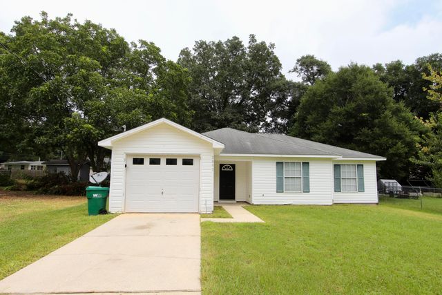 2895 Pansy Avenue, Crestview, FL 32539