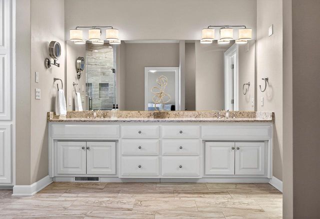 4351 N SUGAR MAPLE LANE, Appleton, WI 54913