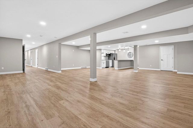 4351 N SUGAR MAPLE LANE, Appleton, WI 54913