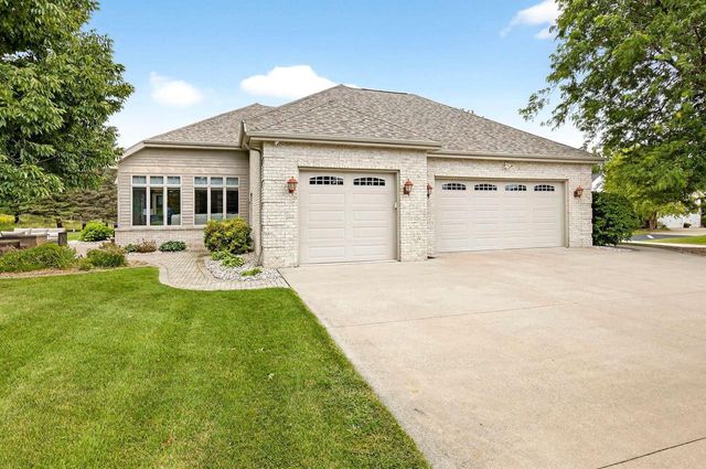 4351 N SUGAR MAPLE LANE, Appleton, WI 54913