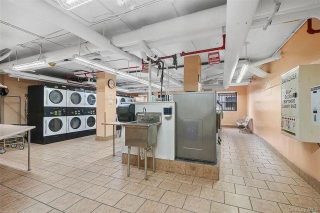 6125 97th Street 5A, Rego Park, NY 11374