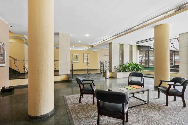 6125 97th Street 5A, Rego Park, NY 11374